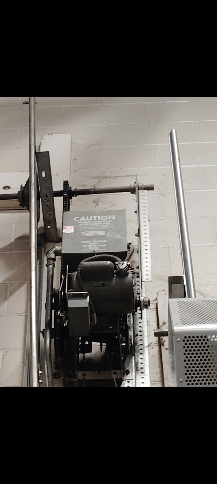 Commercial door operator
