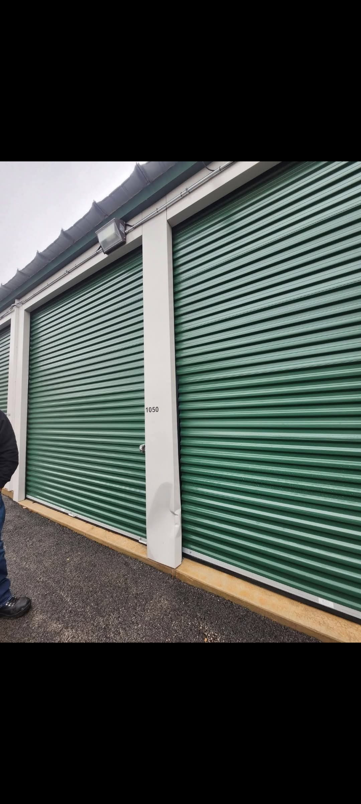 Commercial roll-up doors